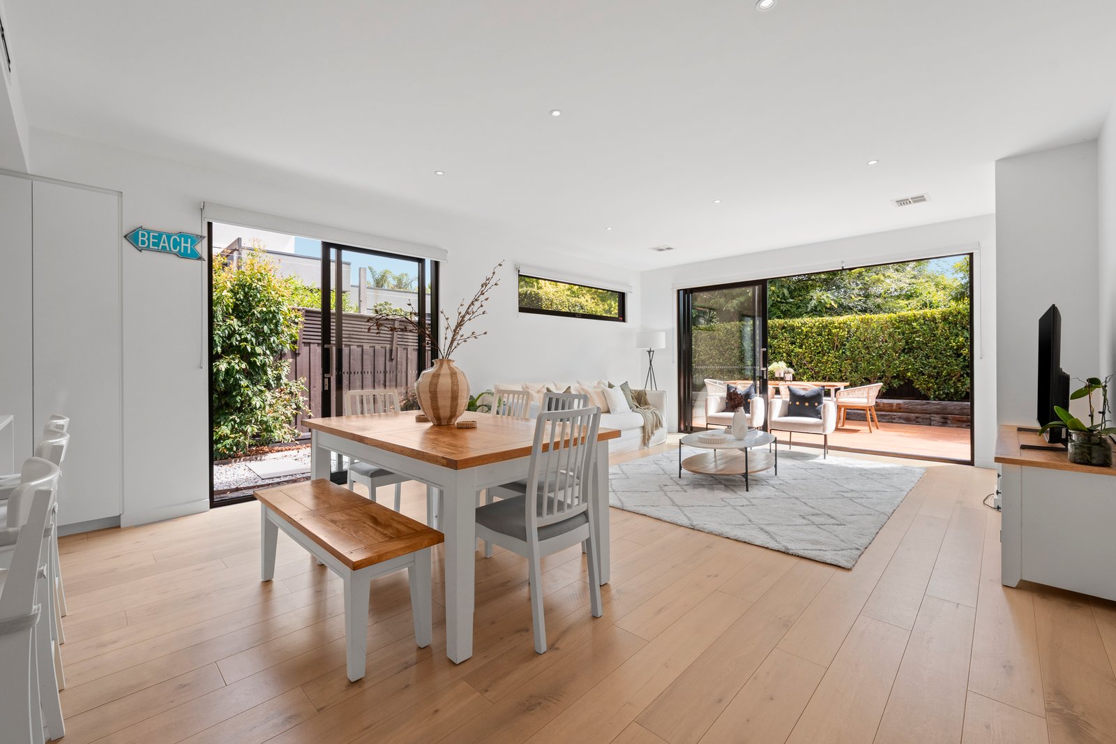 Gallery: 16B Codrington Street