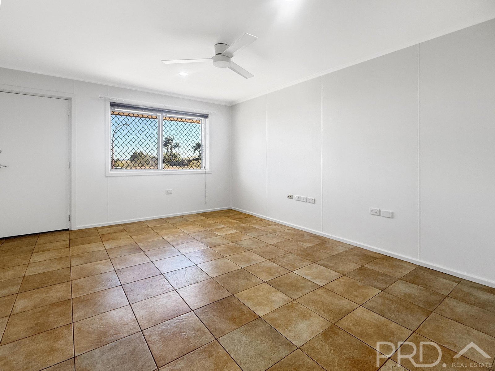 16b Cowan Way PEGS CREEK 9