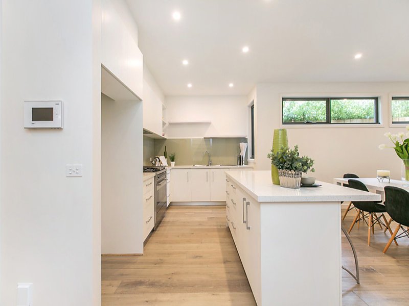 Gallery: 16b Eveline Avenue