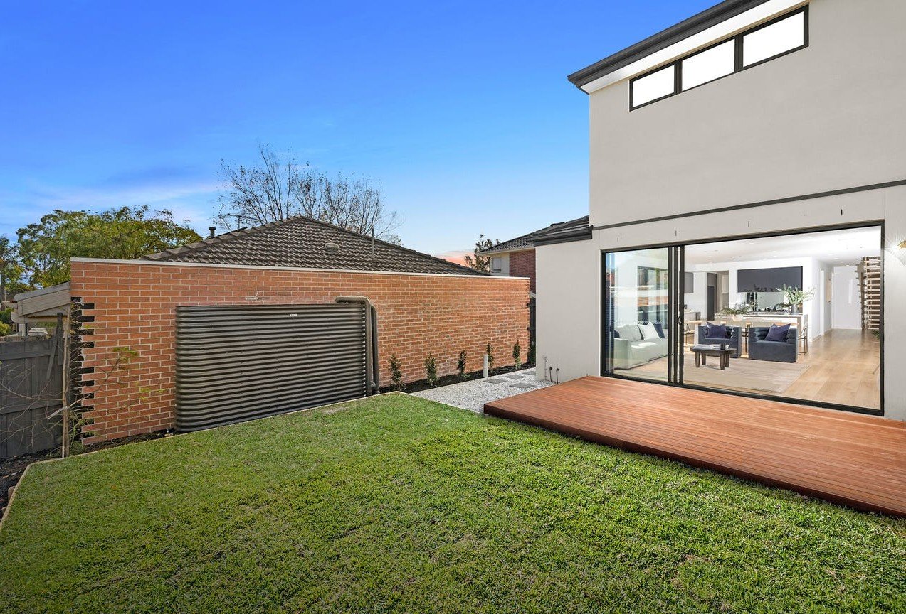 Gallery: 16B Louise Street