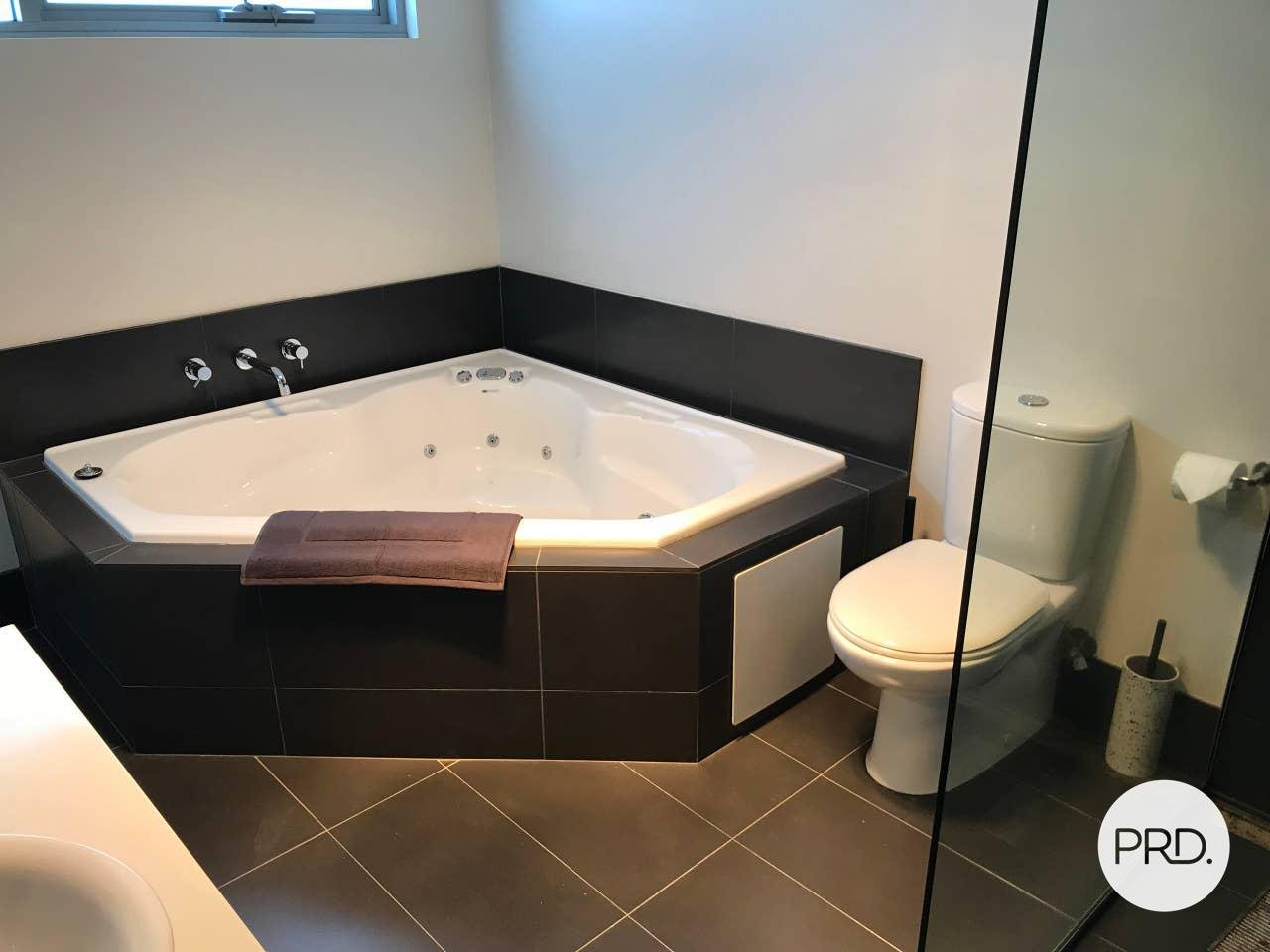 16B Ocean Esplanade BLACKMANS BAY 8