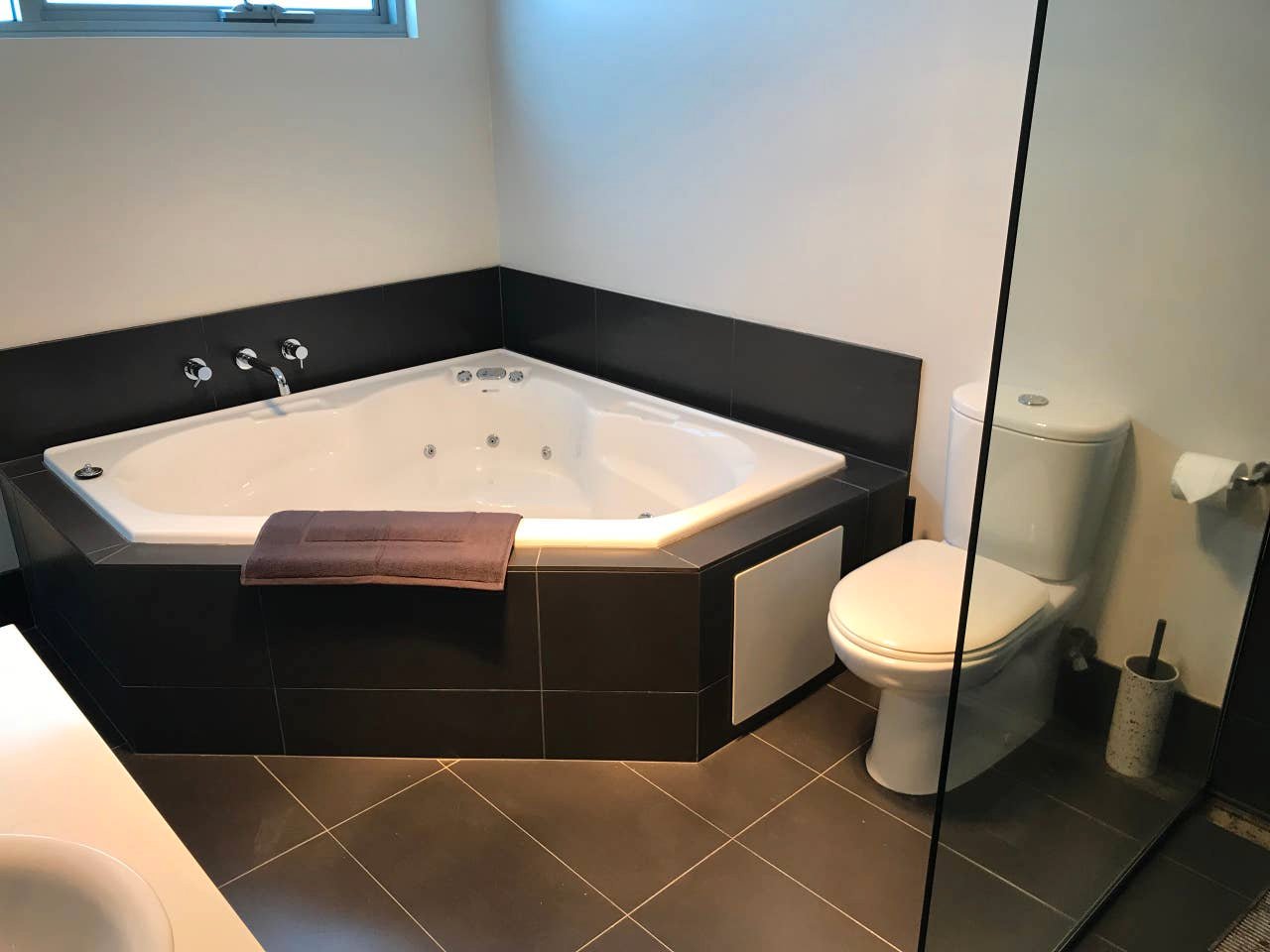 16B Ocean Esplanade BLACKMANS BAY 8