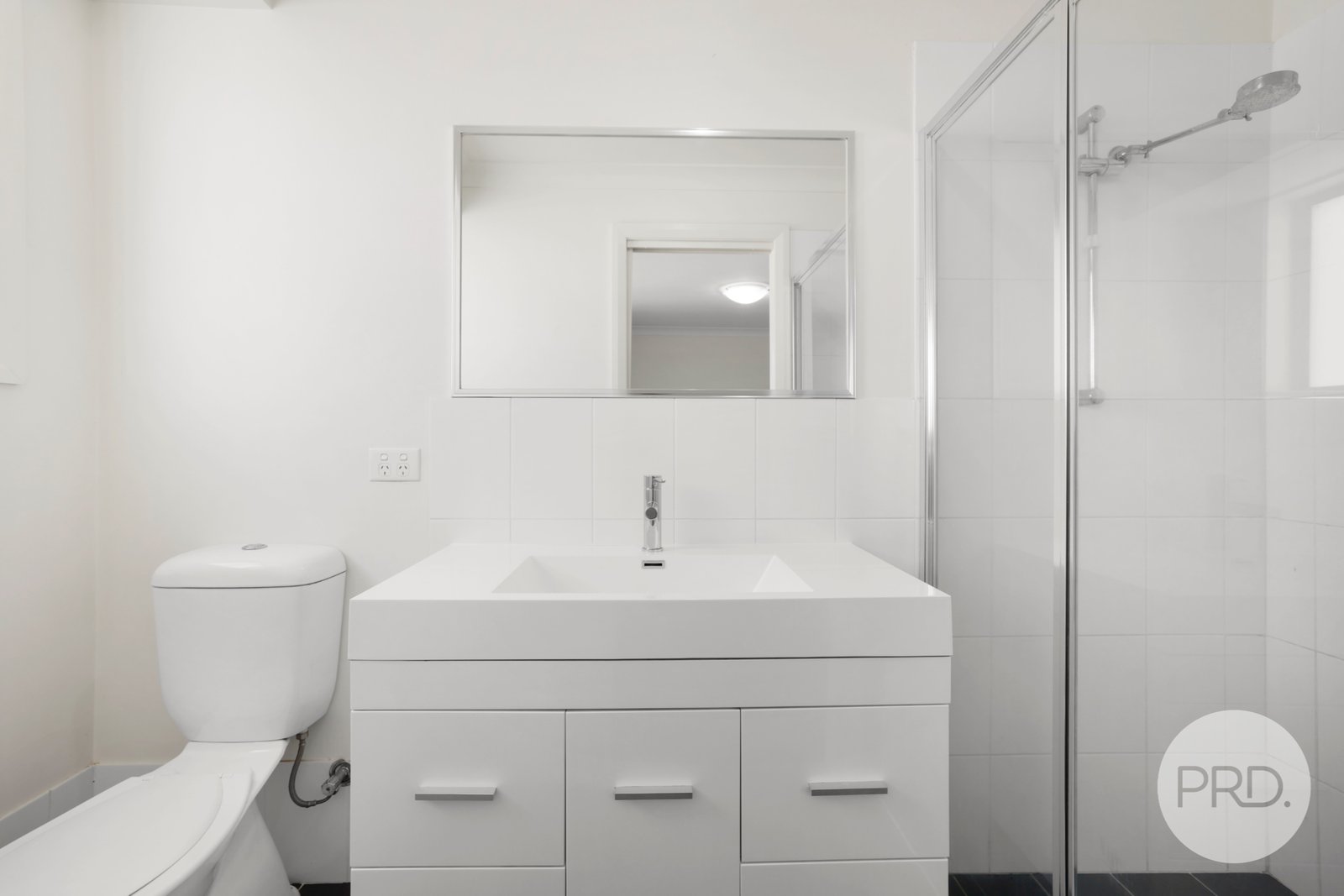 16B Warwick Road TAMWORTH 8