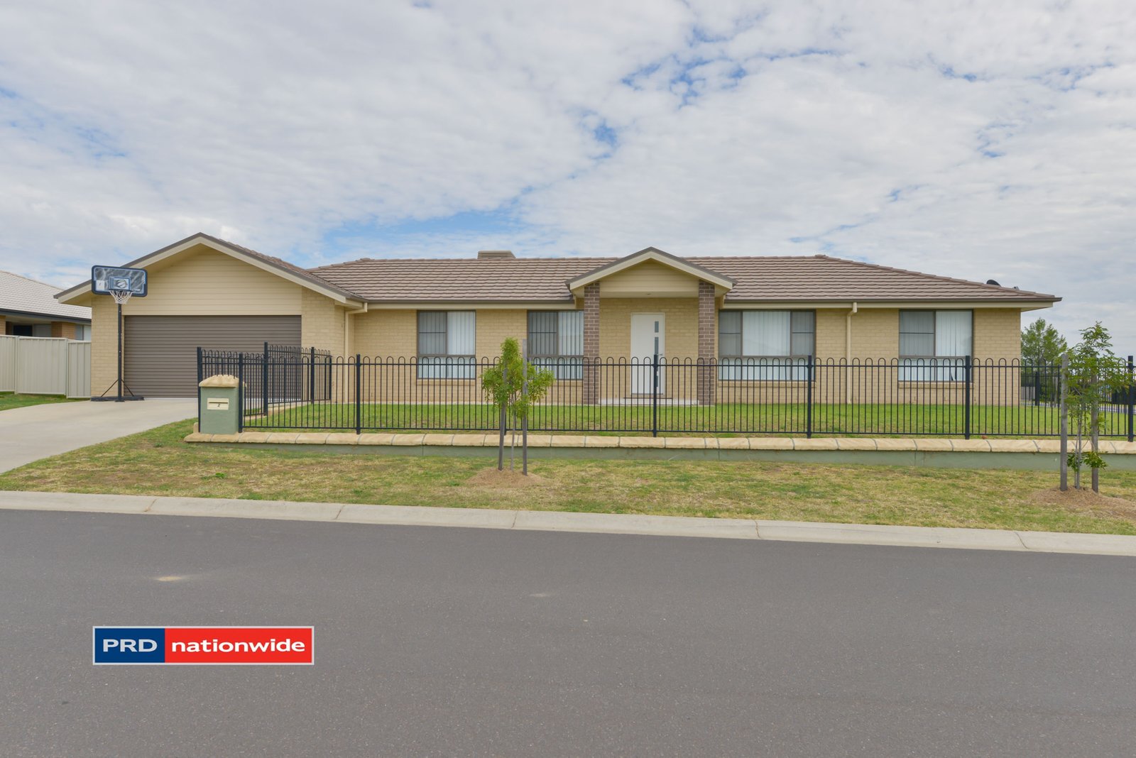 16C Warwick Road TAMWORTH 1