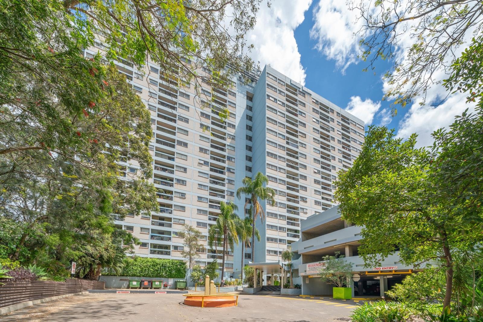 16c/15 Campbell Street PARRAMATTA 3