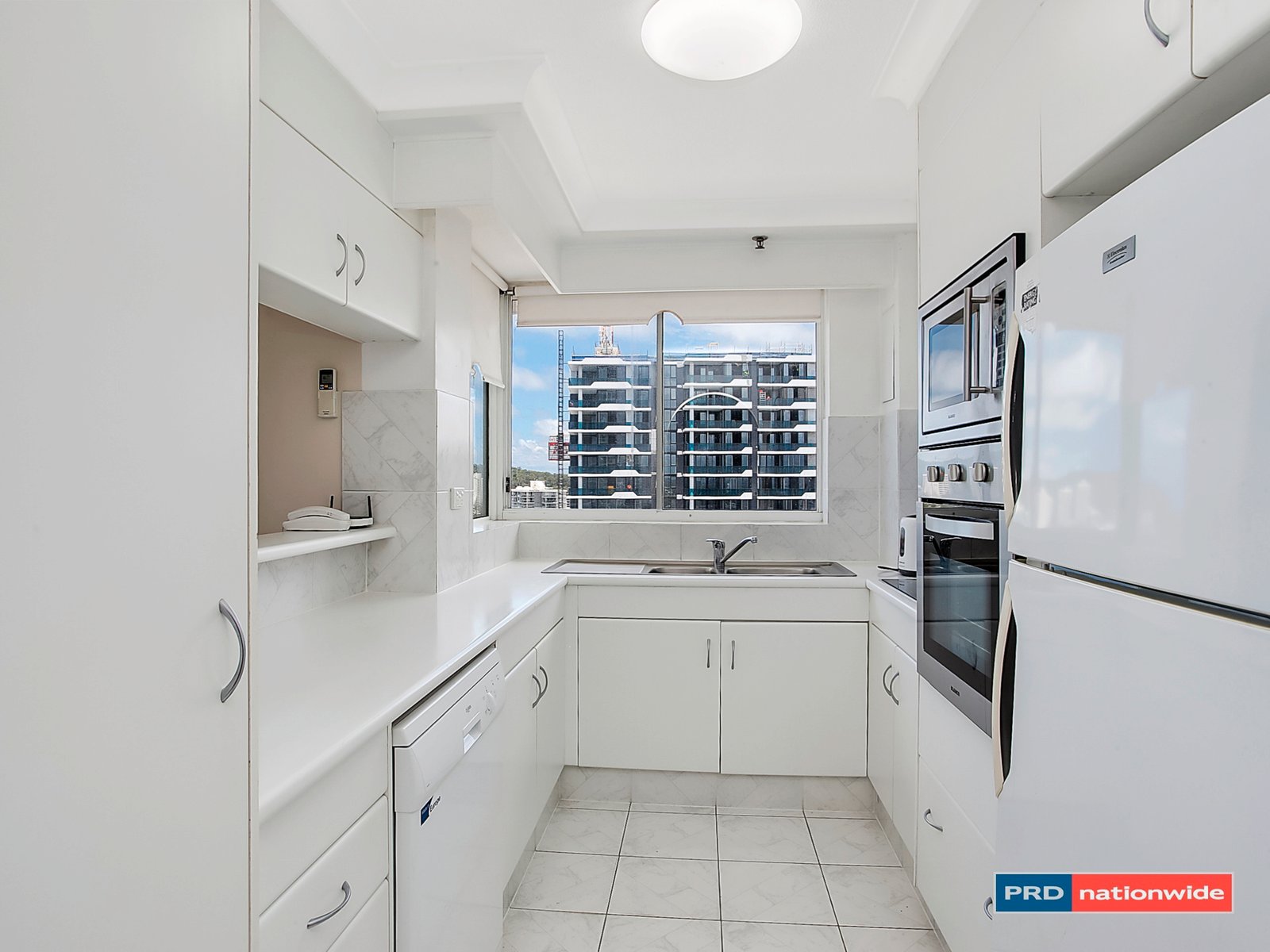 16C/3 Second Ave  BURLEIGH HEADS 3