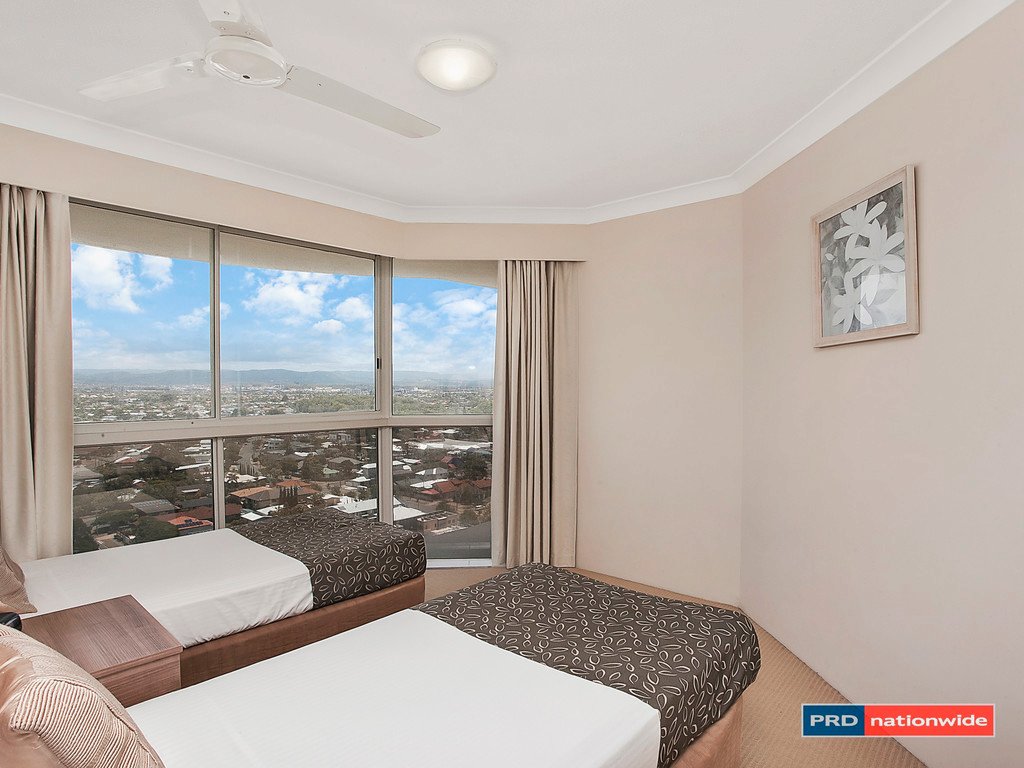 16C/3 Second Ave  BURLEIGH HEADS 11