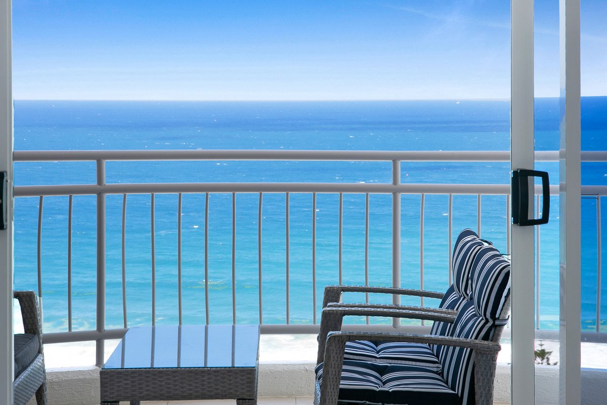 16C/3 Second Avenue BURLEIGH HEADS 3