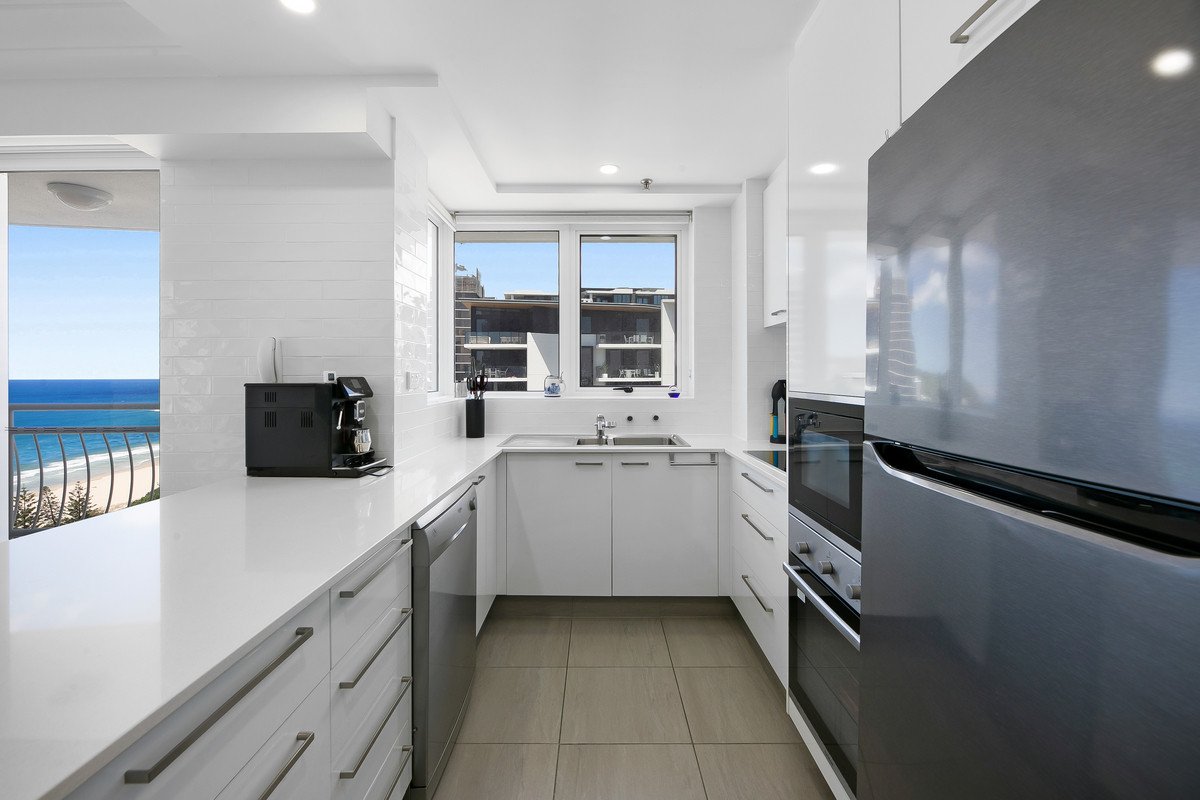 16C/3 Second Avenue BURLEIGH HEADS 6