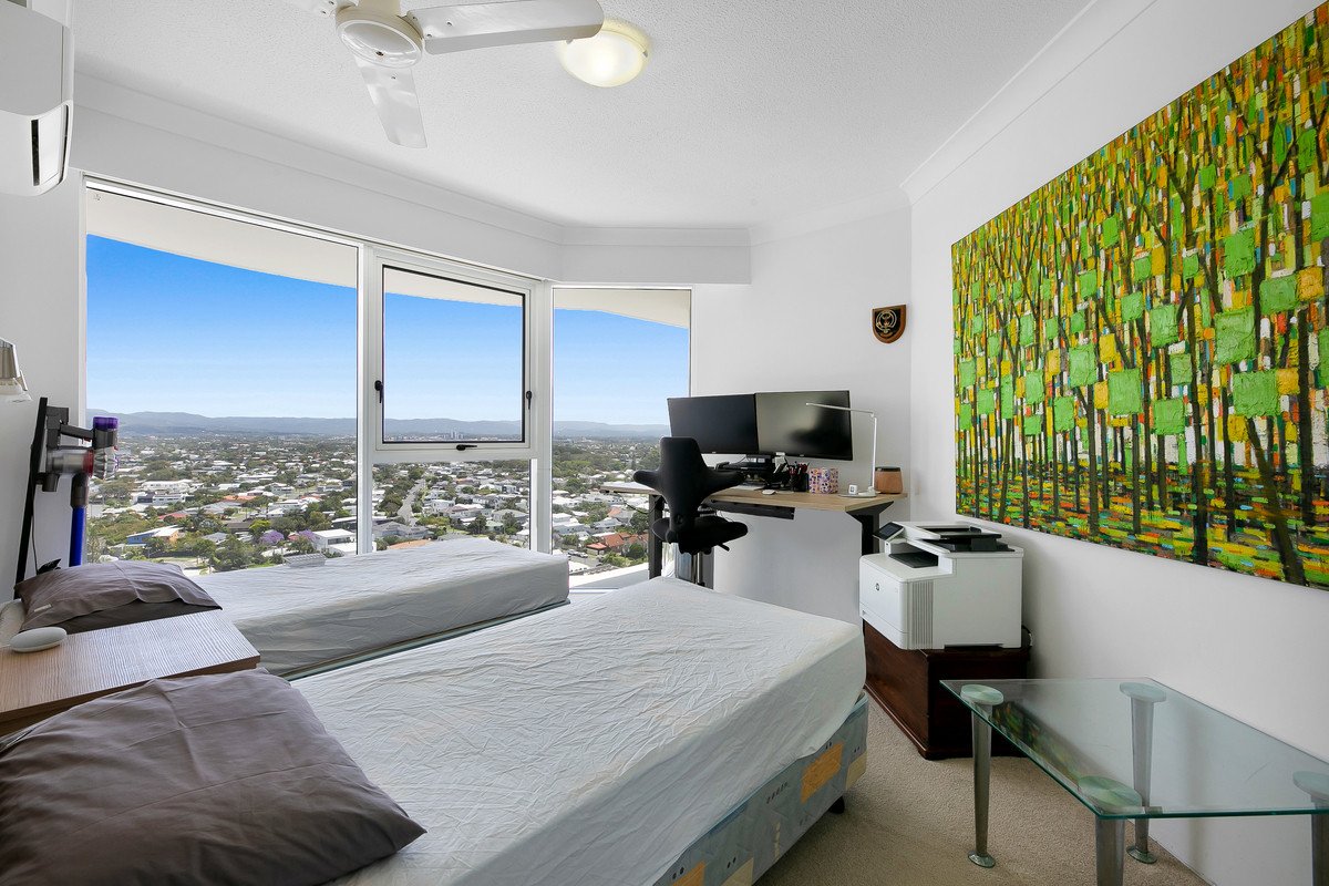 16C/3 Second Avenue BURLEIGH HEADS 10