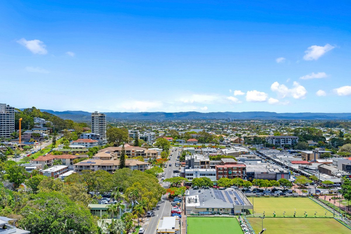 16F/52 Goodwin Terrace Burleigh Heads 25