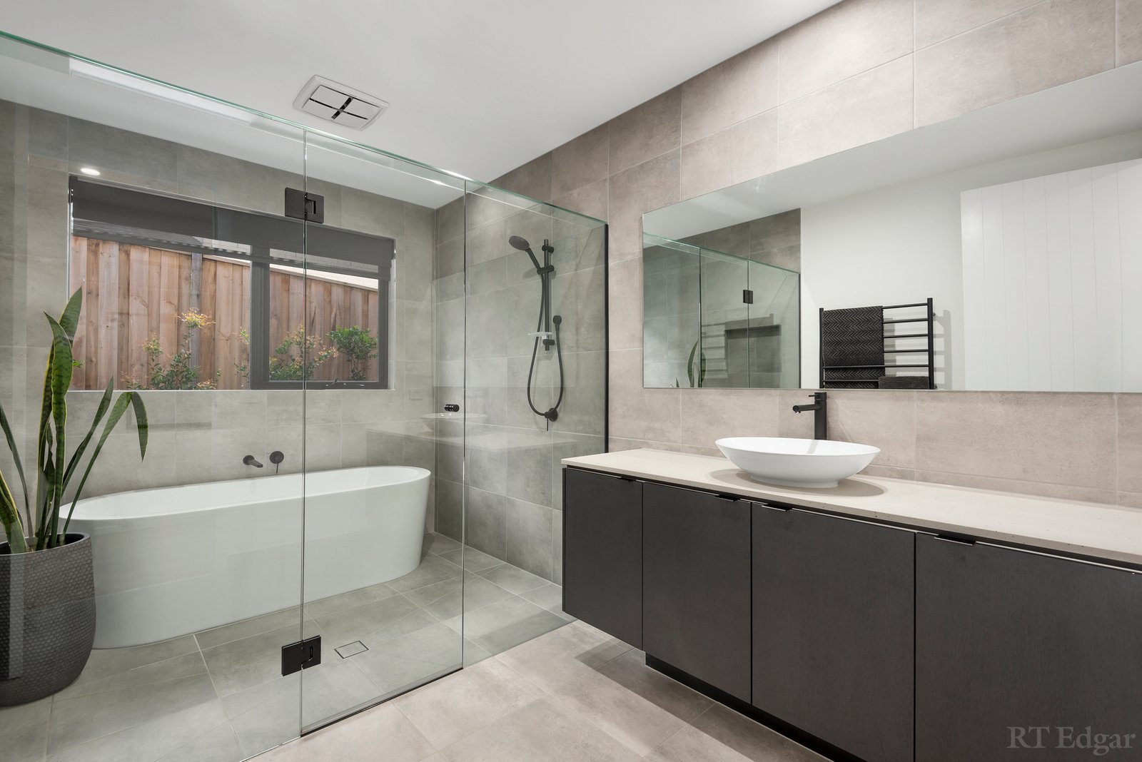 Real Estate and Property in 17-19 Etosha Way, Curlewis, VIC