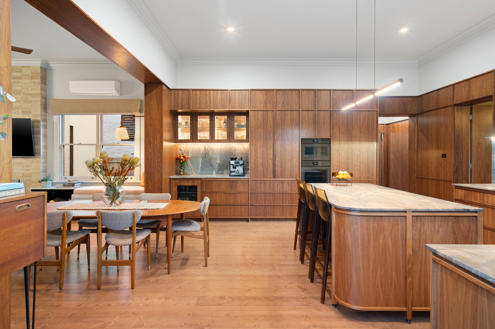 Gallery: 17-19 Lang Street