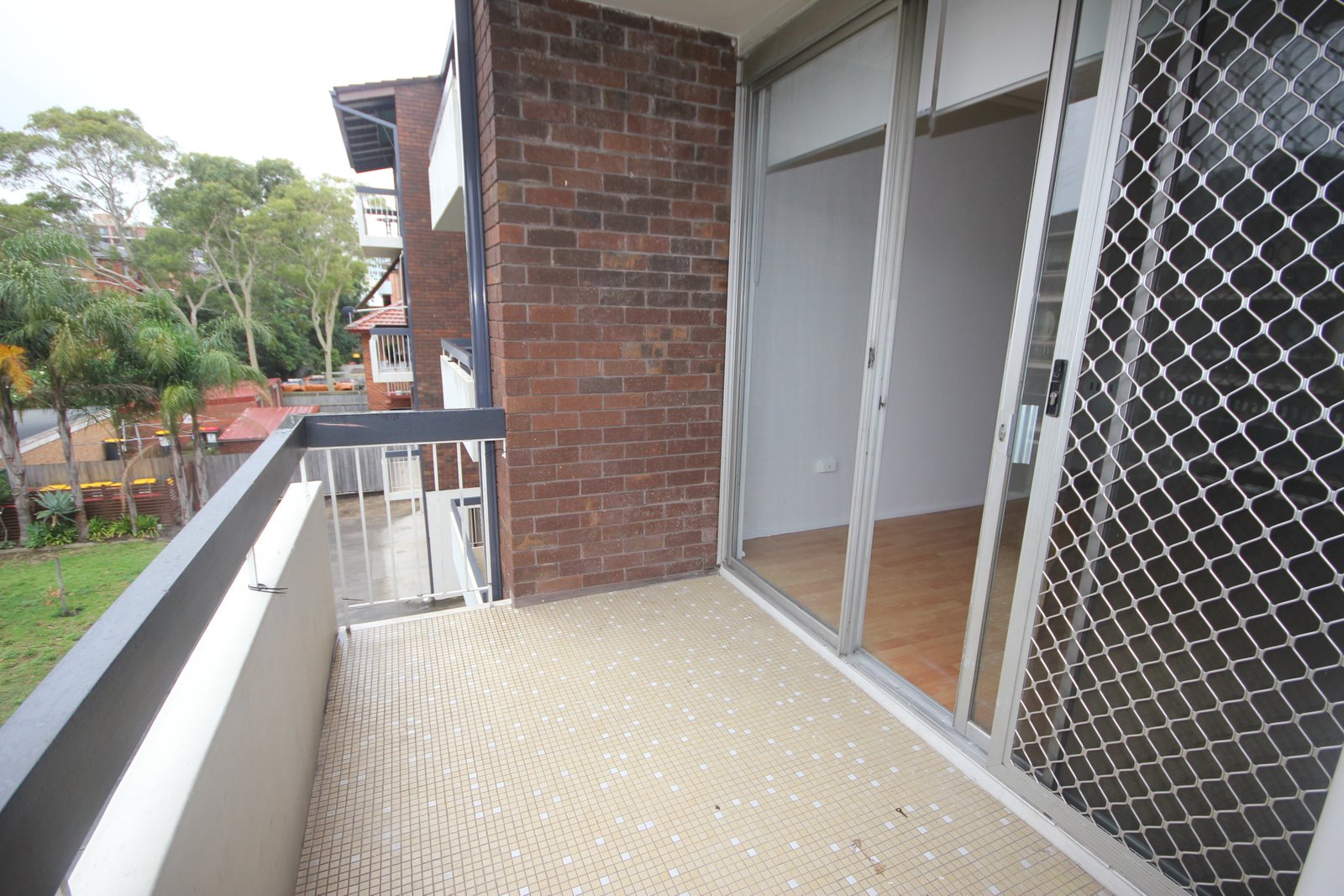 17-19 Trafalgar Street BRIGHTON-LE-SANDS 9