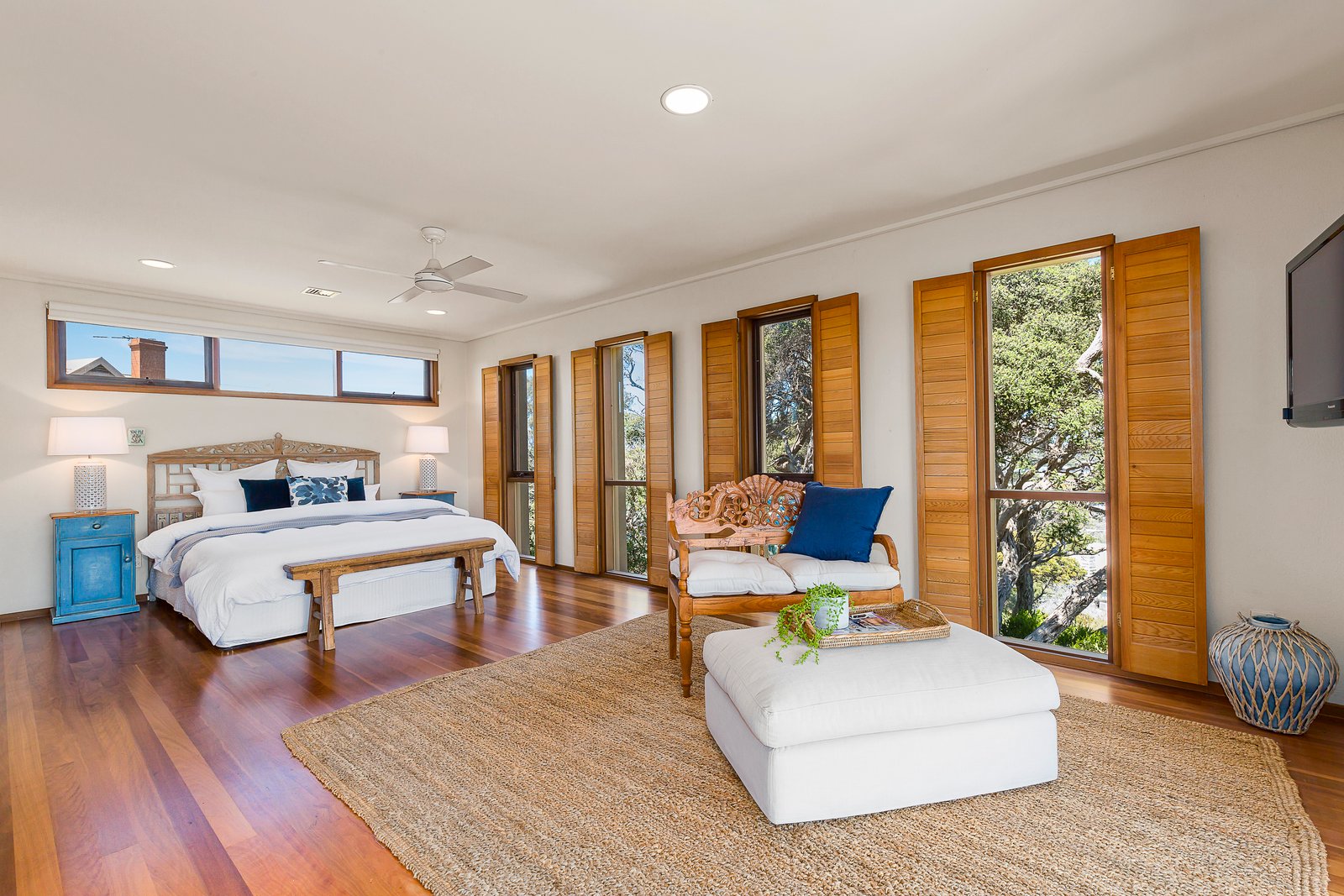 Real Estate and Property in 17-23 Holyrood Avenue, Sorrento, VIC