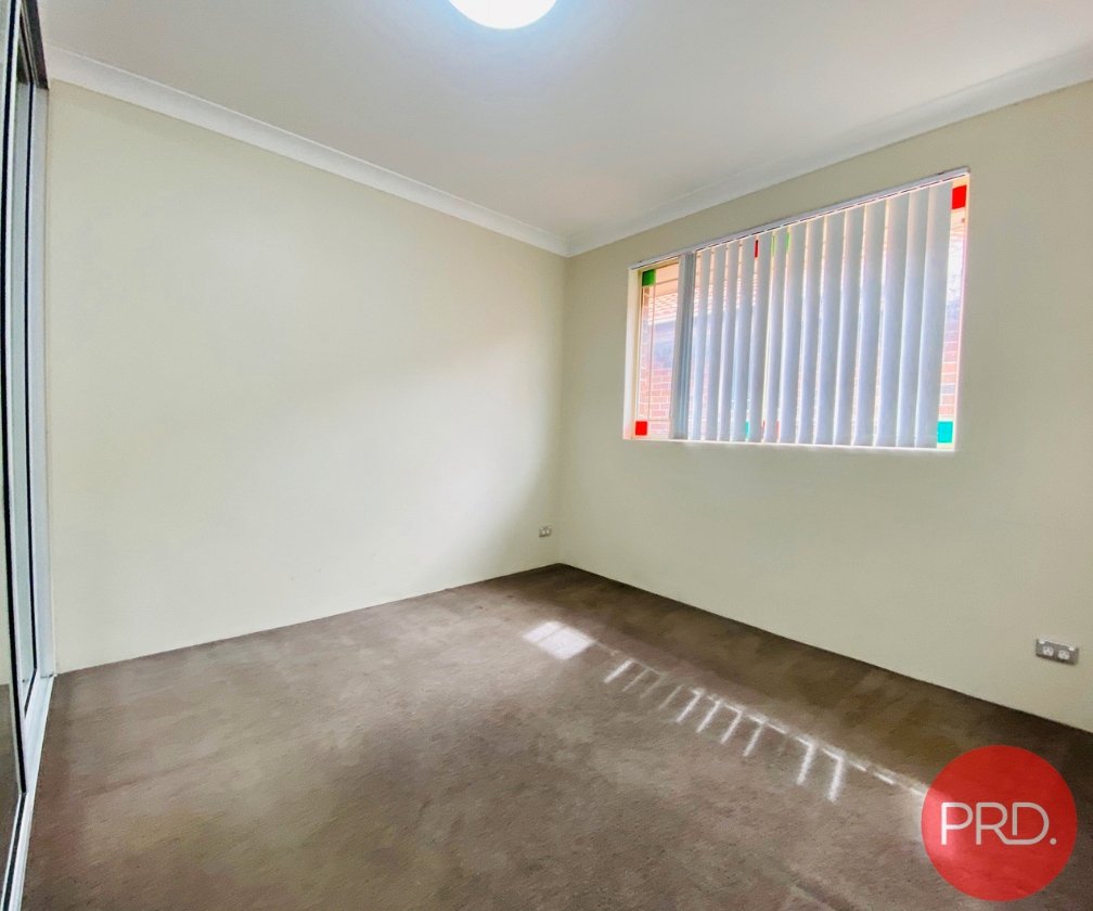 17 / 54-56 Sir Joseph Banks Street BANKSTOWN 8
