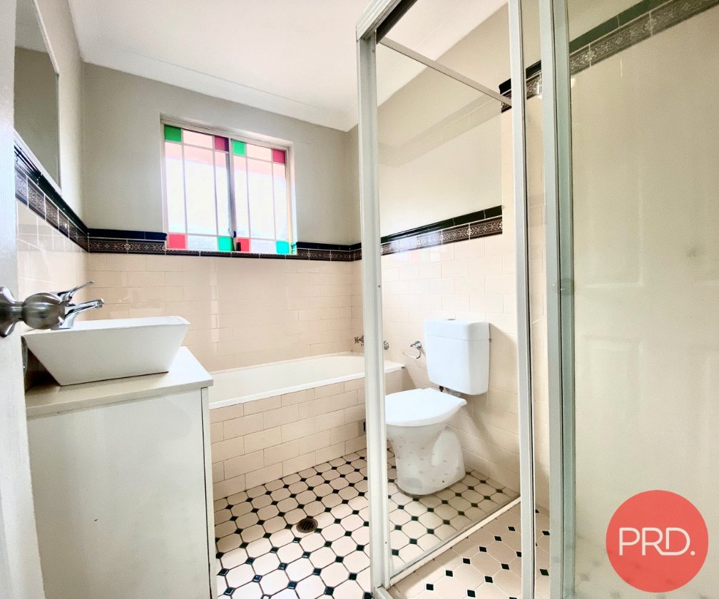 17 / 54-56 Sir Joseph Banks Street BANKSTOWN 6