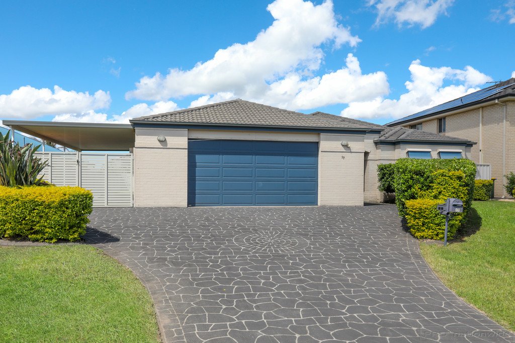 17 Acer Terrace THORNTON 2