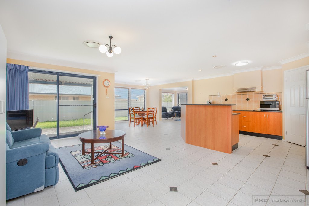 17 Acer Terrace THORNTON 11