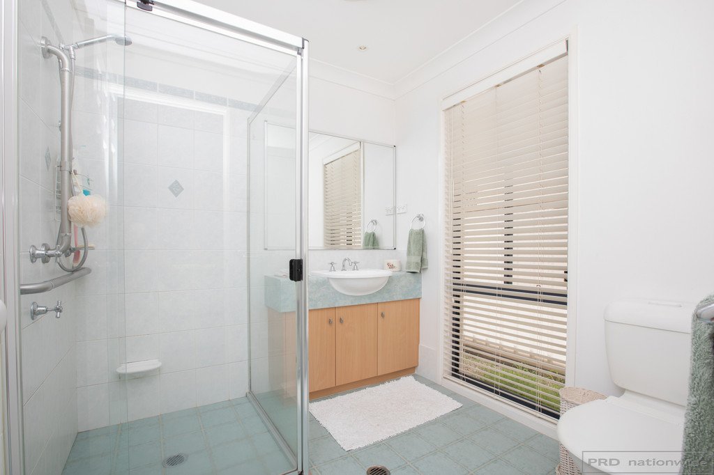 17 Acer Terrace THORNTON 16