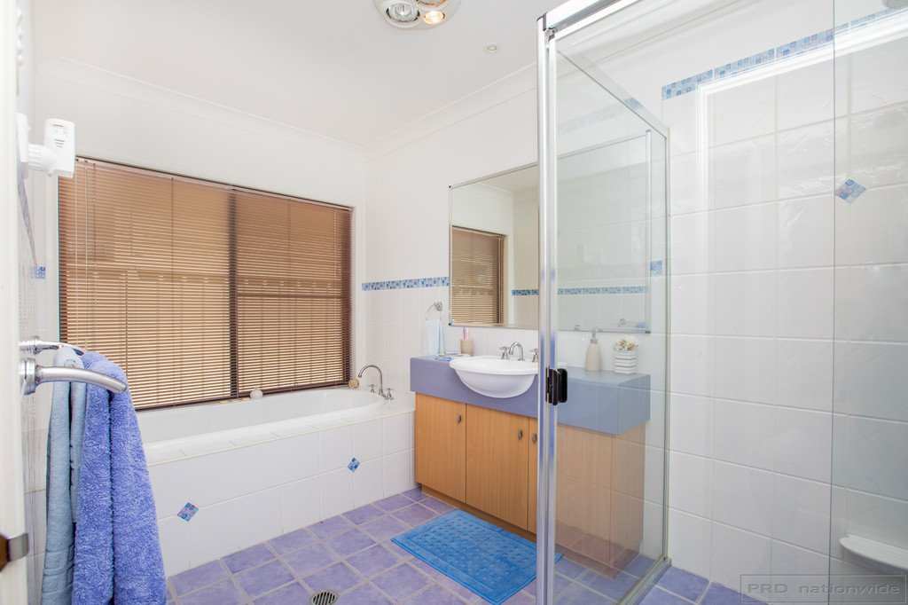 17 Acer Terrace THORNTON 19