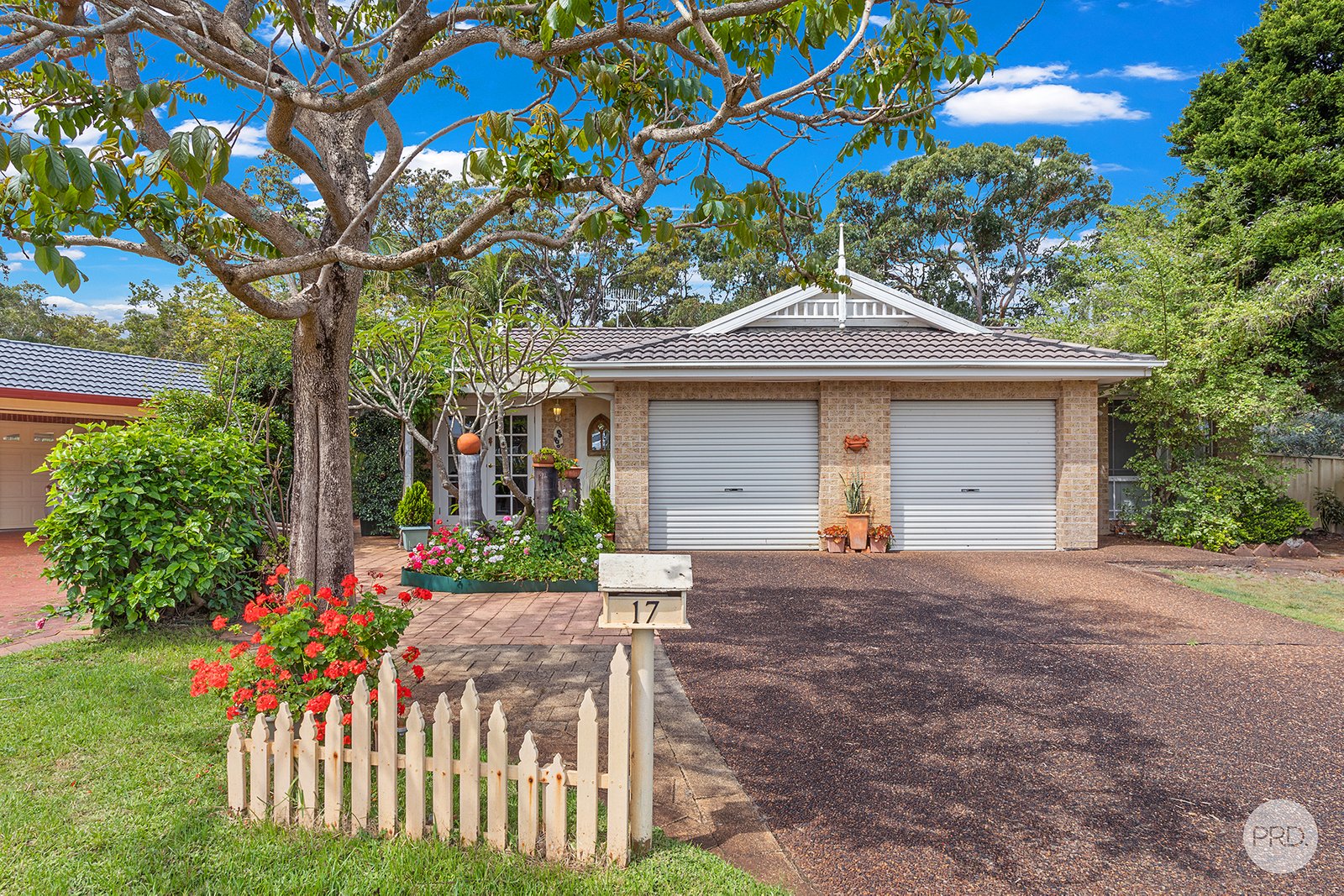 17 Admiral Close SALAMANDER BAY 1