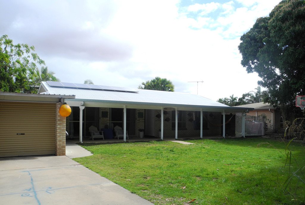 17 Alkina Crescent BOYNE ISLAND 1