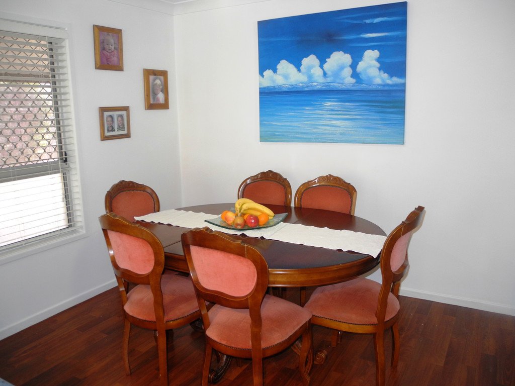 17 Alkina Crescent BOYNE ISLAND 5