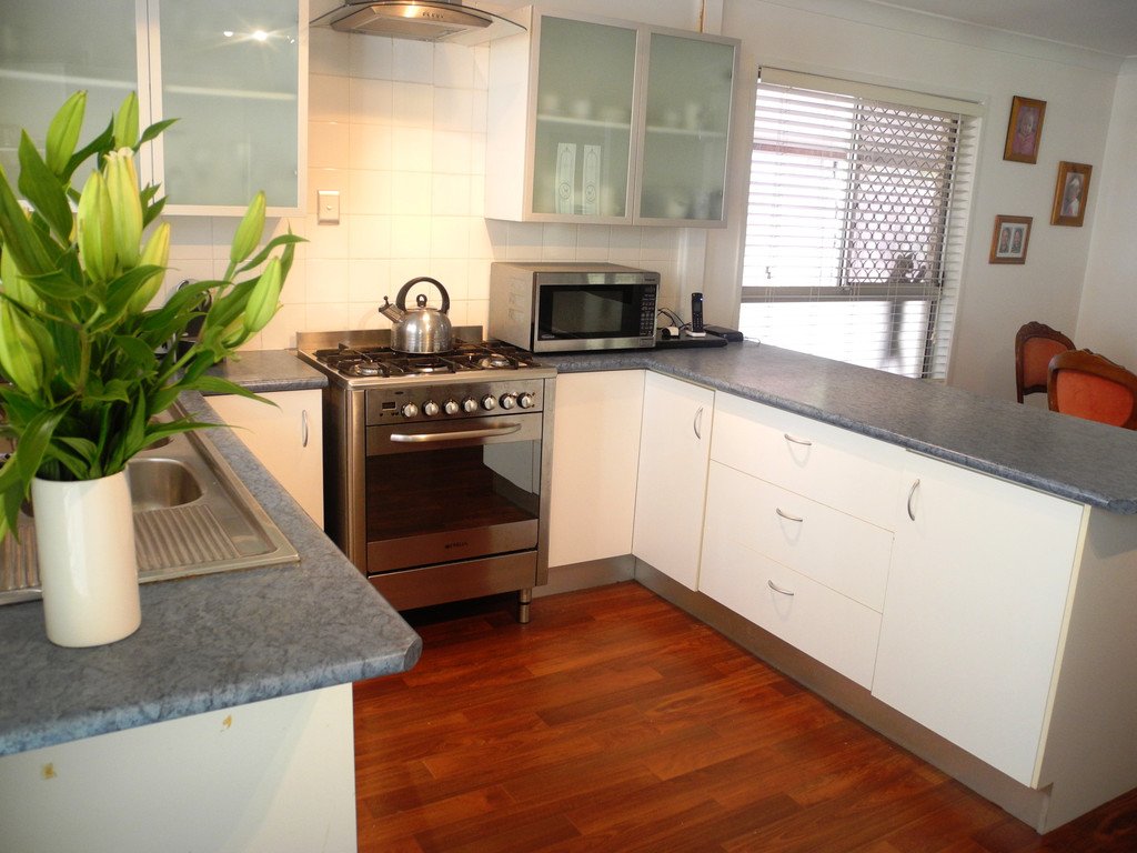 17 Alkina Crescent BOYNE ISLAND 7