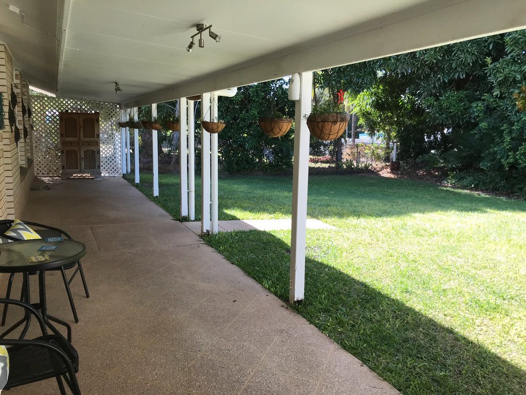 17 Alkina Crescent BOYNE ISLAND 18