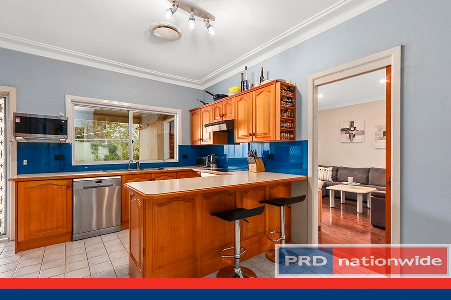 17 Allwood Crescent LUGARNO 6