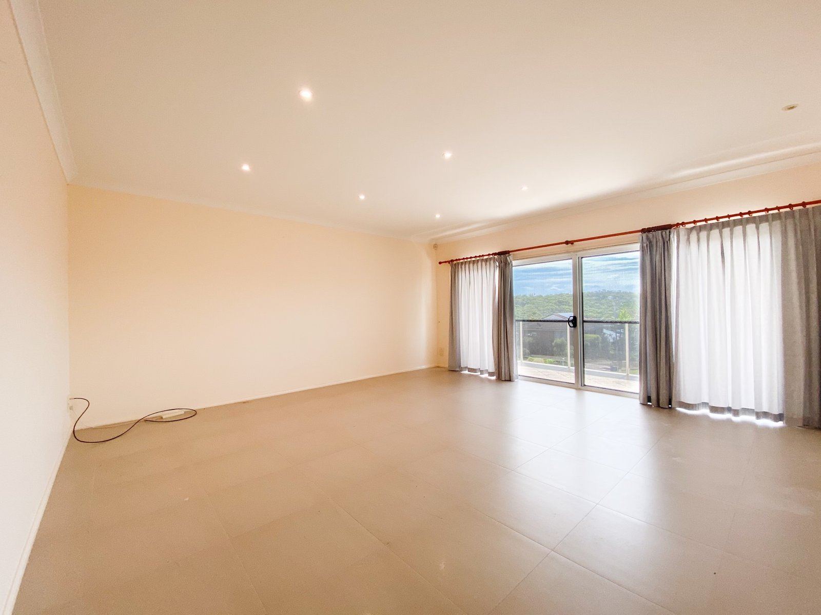 17 Amaroo Crescent FINGAL BAY 4