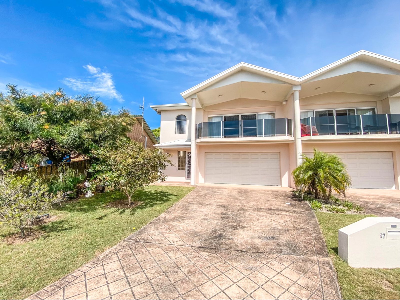 17 Amaroo Crescent FINGAL BAY 18