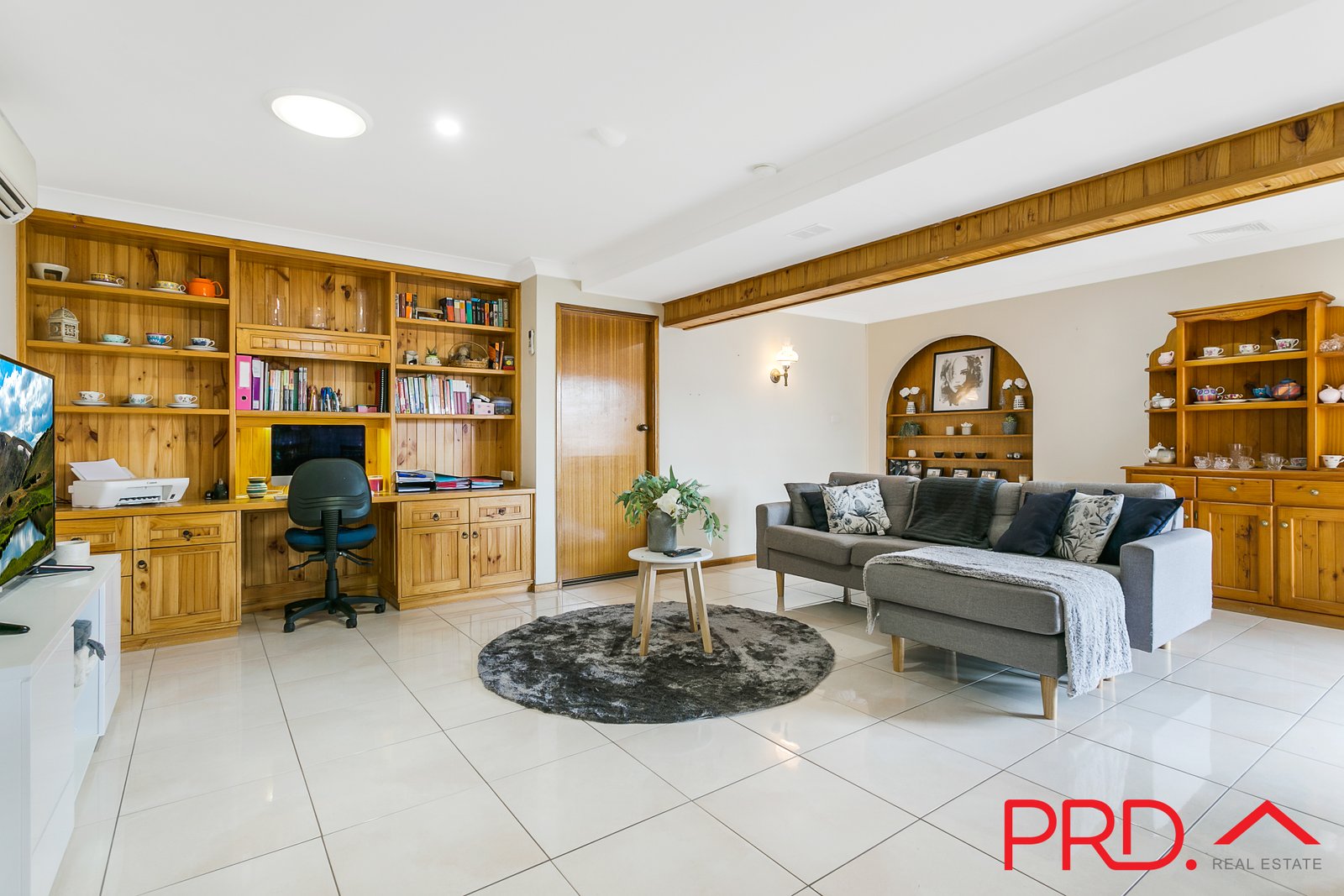 17 Amaroo Road TAMWORTH 12