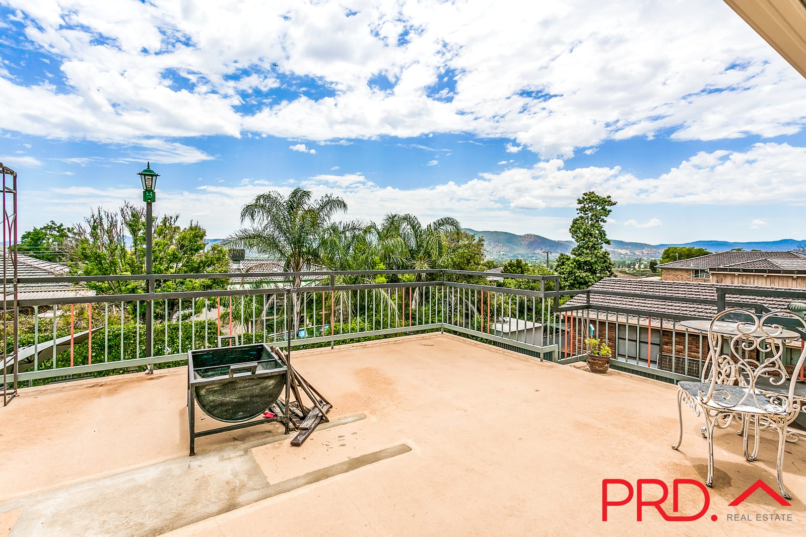 17 Amaroo Road TAMWORTH 20