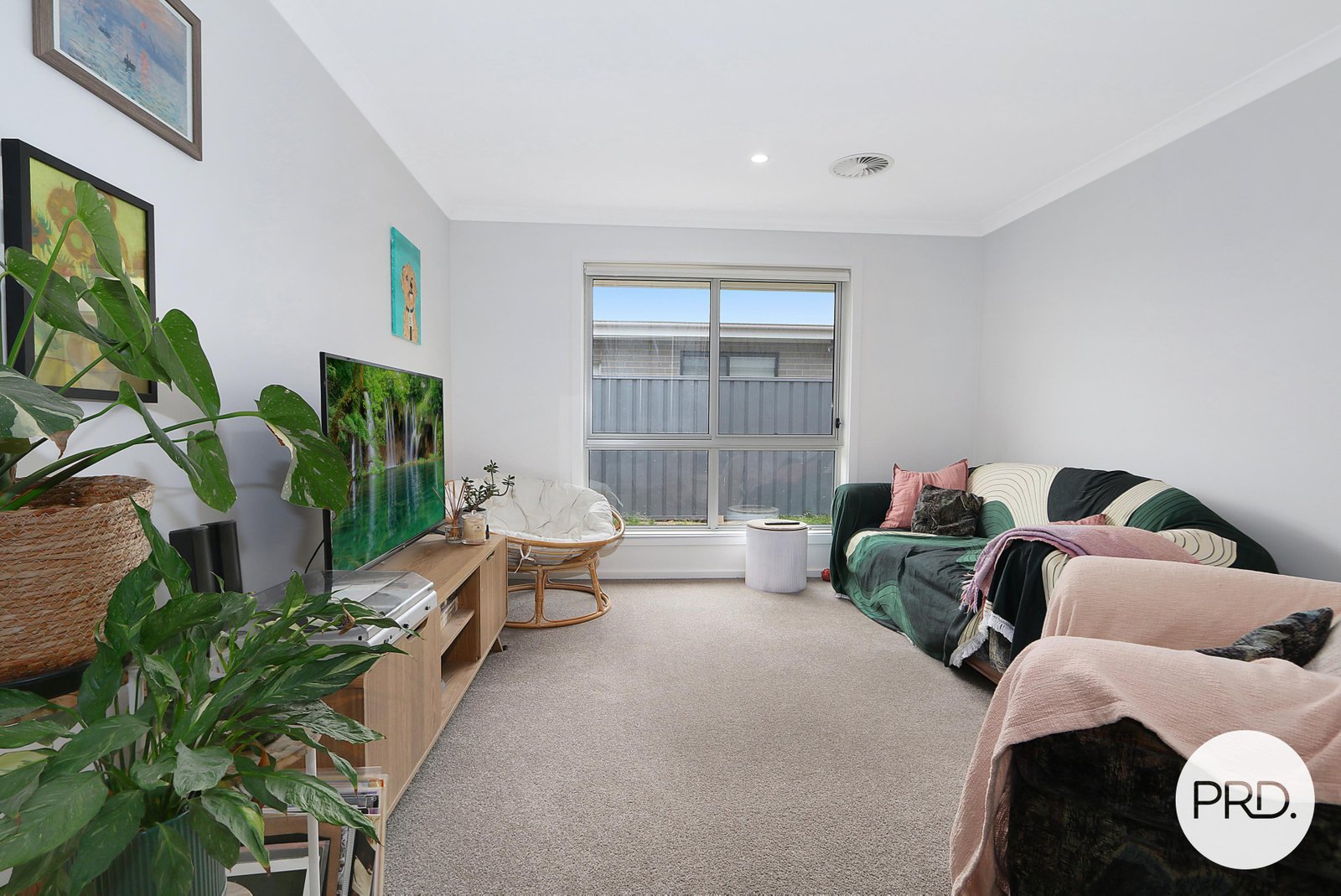 17 Anglesey Way THURGOONA 2