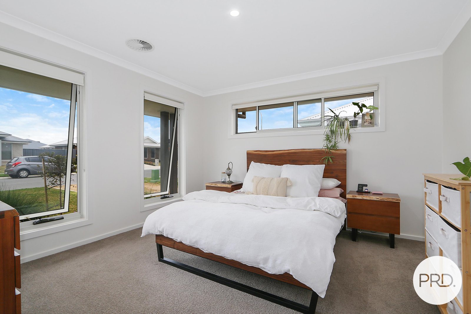 17 Anglesey Way THURGOONA 6