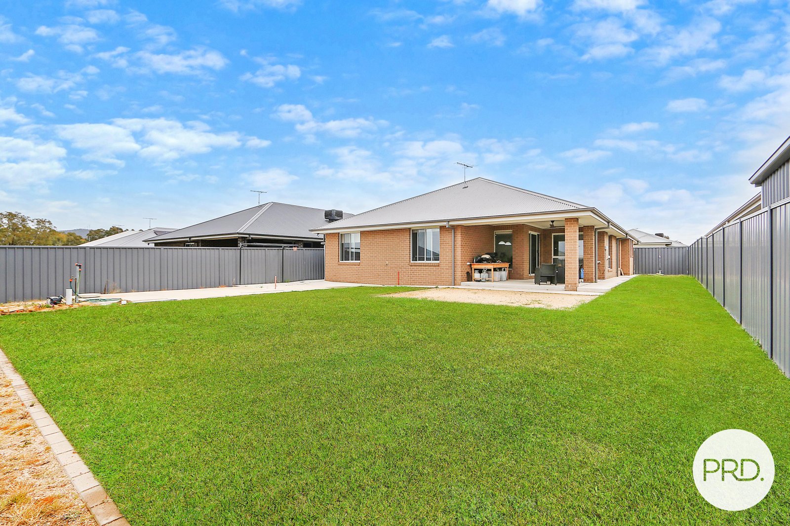 17 Anglesey Way THURGOONA 9