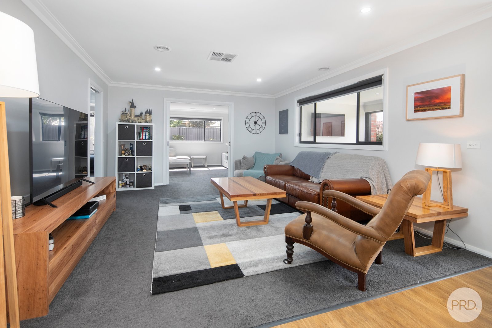 17 Angus Close DELACOMBE 4