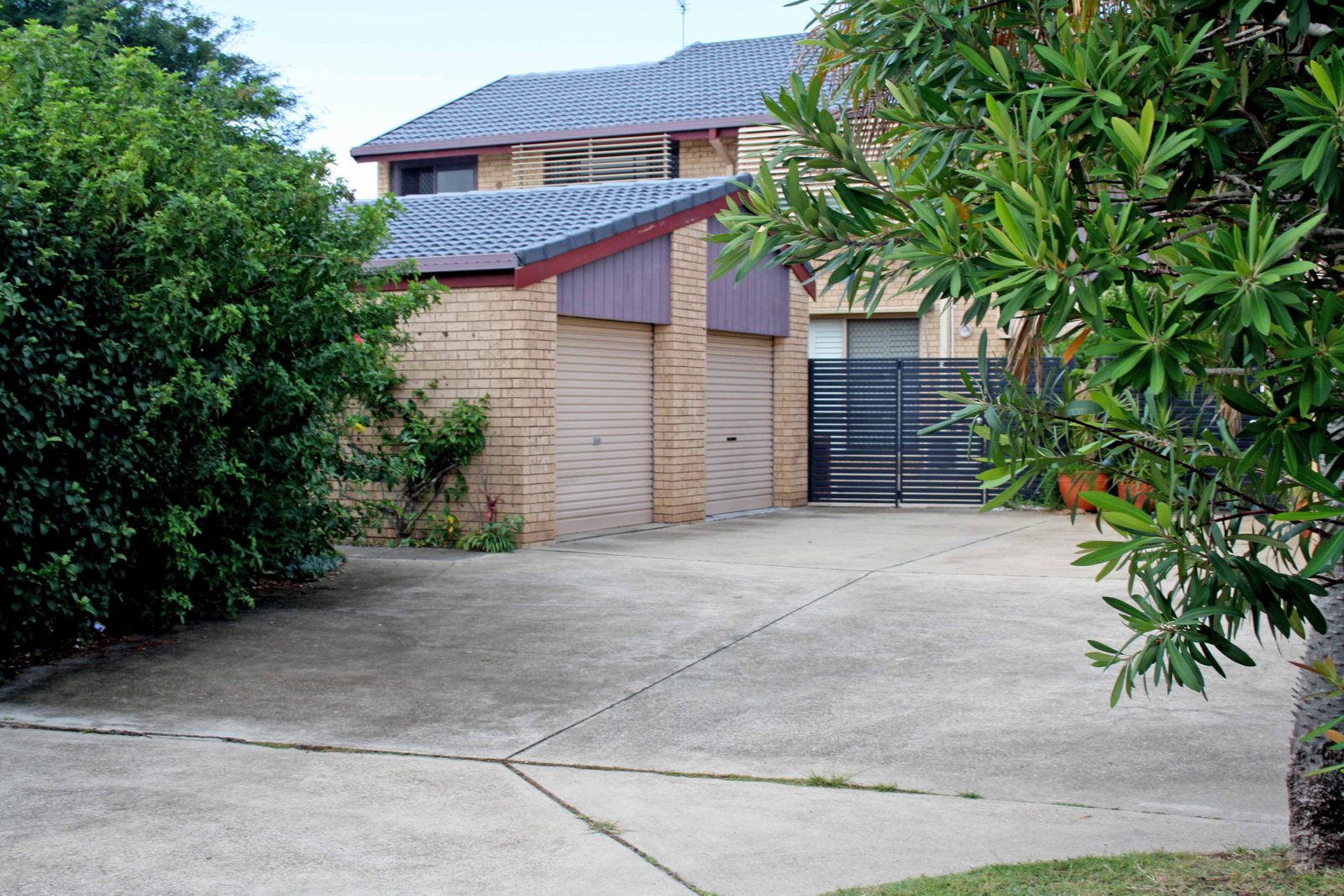 1/7 Aquila Court MERMAID WATERS 1