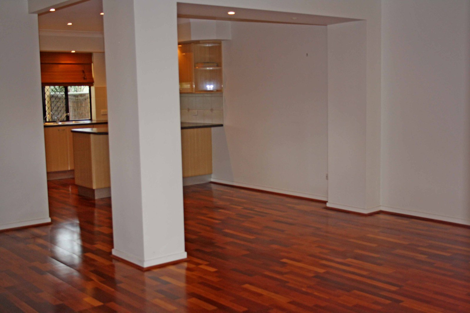 1/7 Aquila Court MERMAID WATERS 5