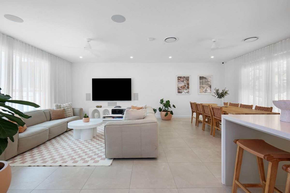 17 Arbury Hill Close Burleigh Heads 7