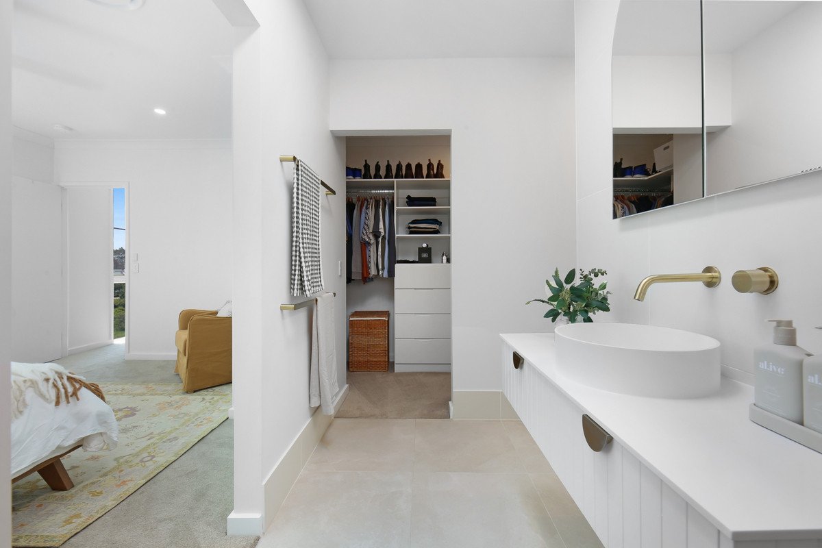 17 Arbury Hill Close Burleigh Heads 21