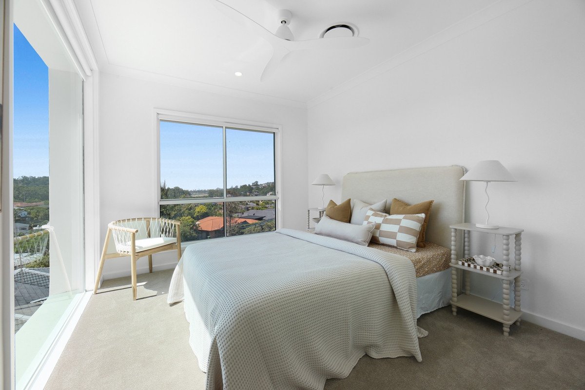 17 Arbury Hill Close Burleigh Heads 23