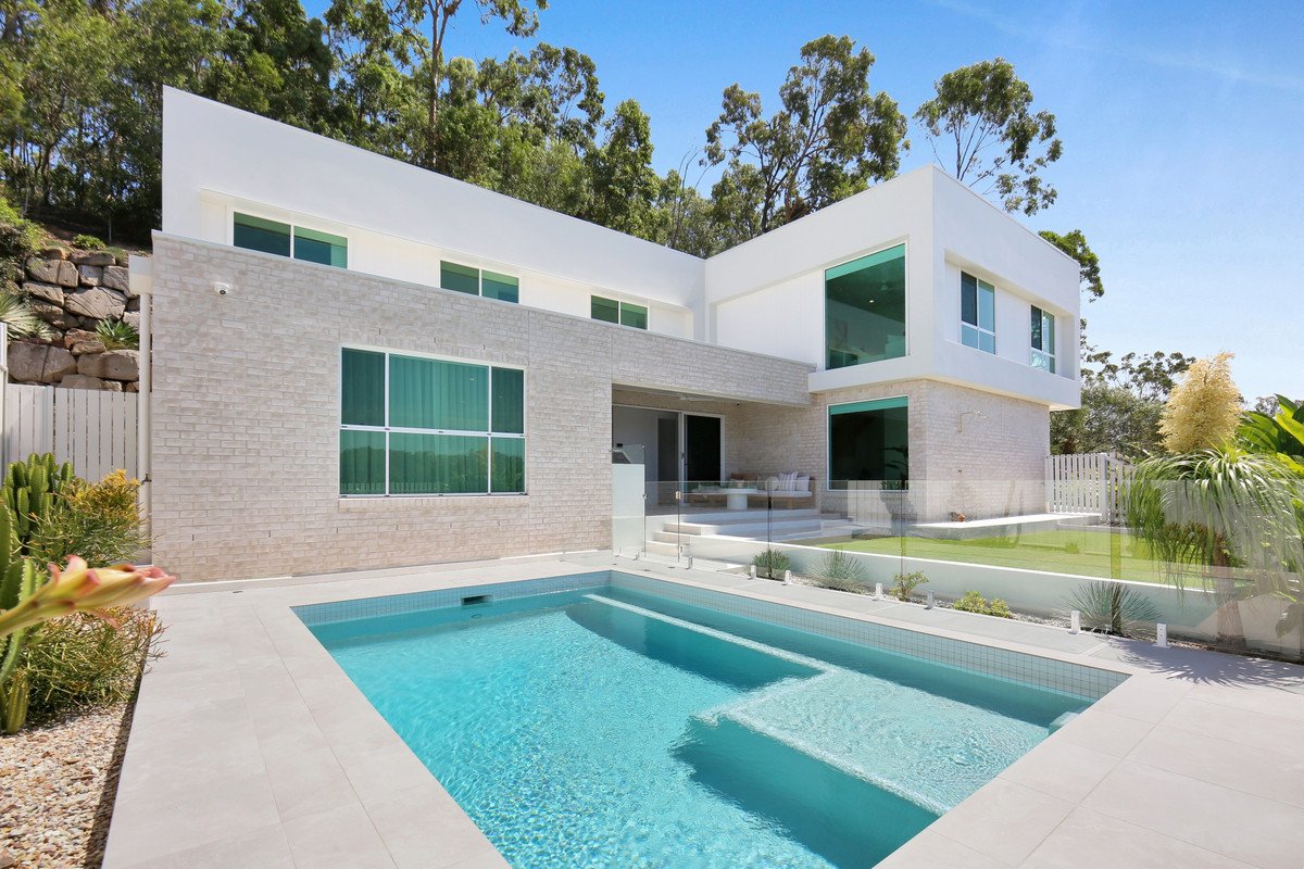 17 Arbury Hill Close Burleigh Heads 31