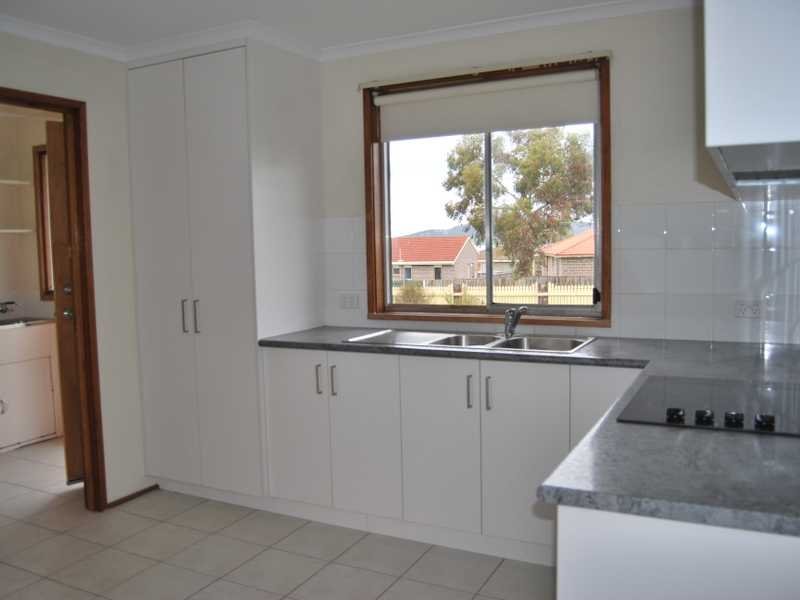 17 Arden Drive ROKEBY 3