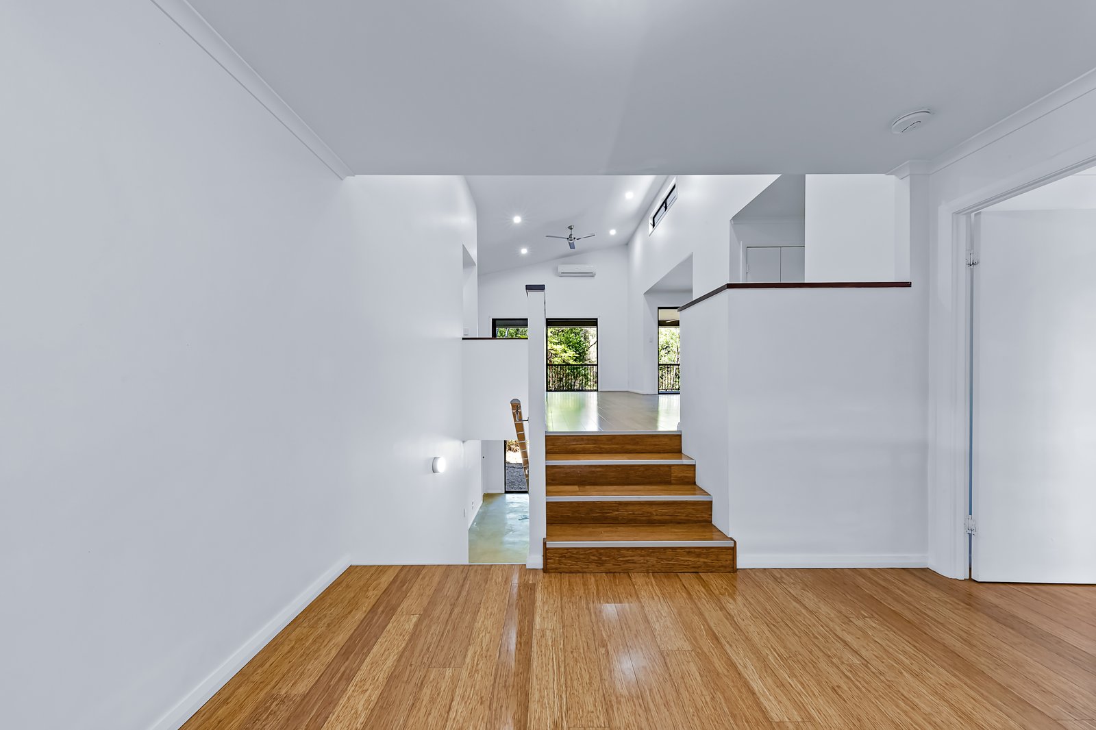 17 Armitage Avenue MANDALAY 9