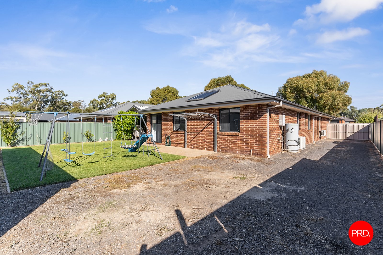 17 Arrawalli Avenue ASCOT 16