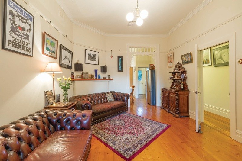 Gallery: 17 Ascot Street South