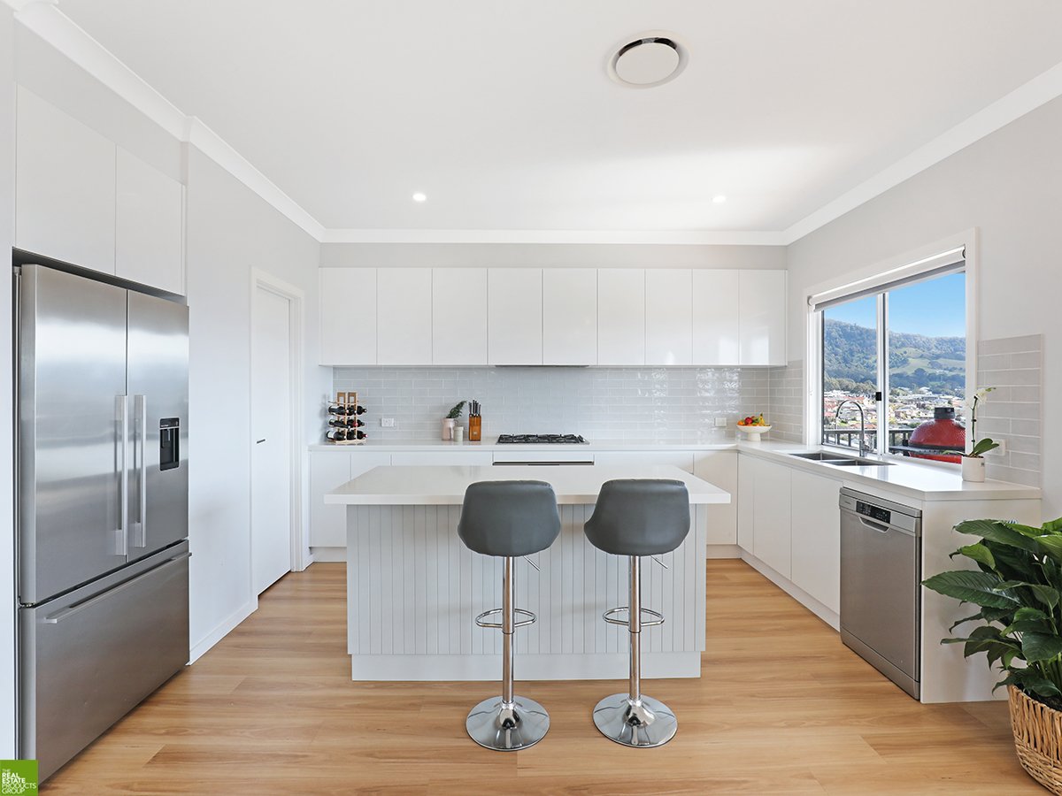 17 Ashton Close ALBION PARK 3